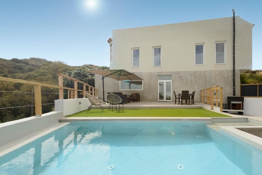 Villa Con Piscina Y Vista Al Mar Moya  Exterior foto